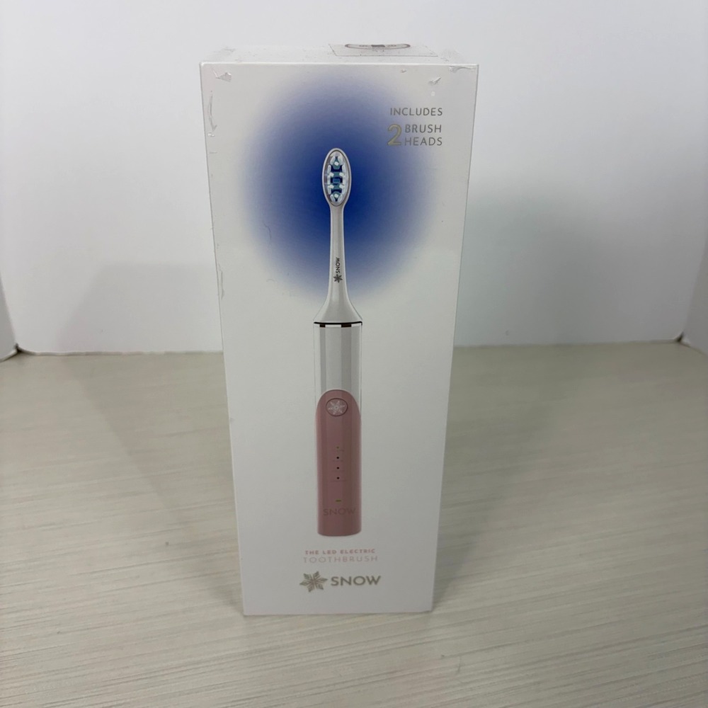 Snow Electric LED Toothbrush / in Pink / Sealed - New In Box